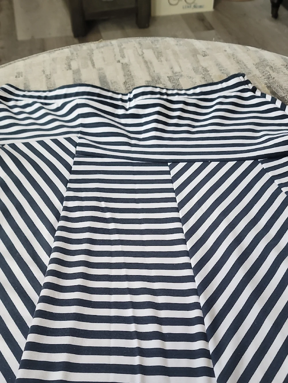 SKIRT - Picture 2 of 4